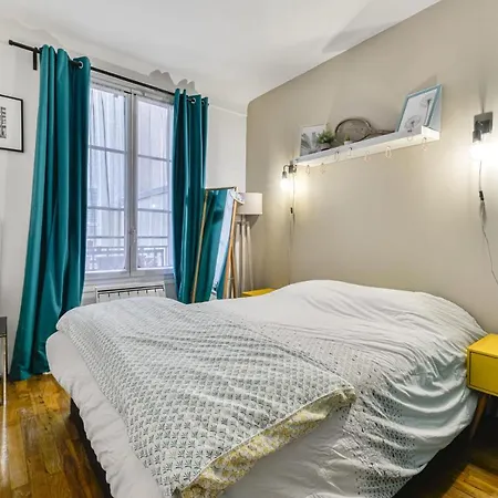 Beautiful Bright Design And Quiet Apartment